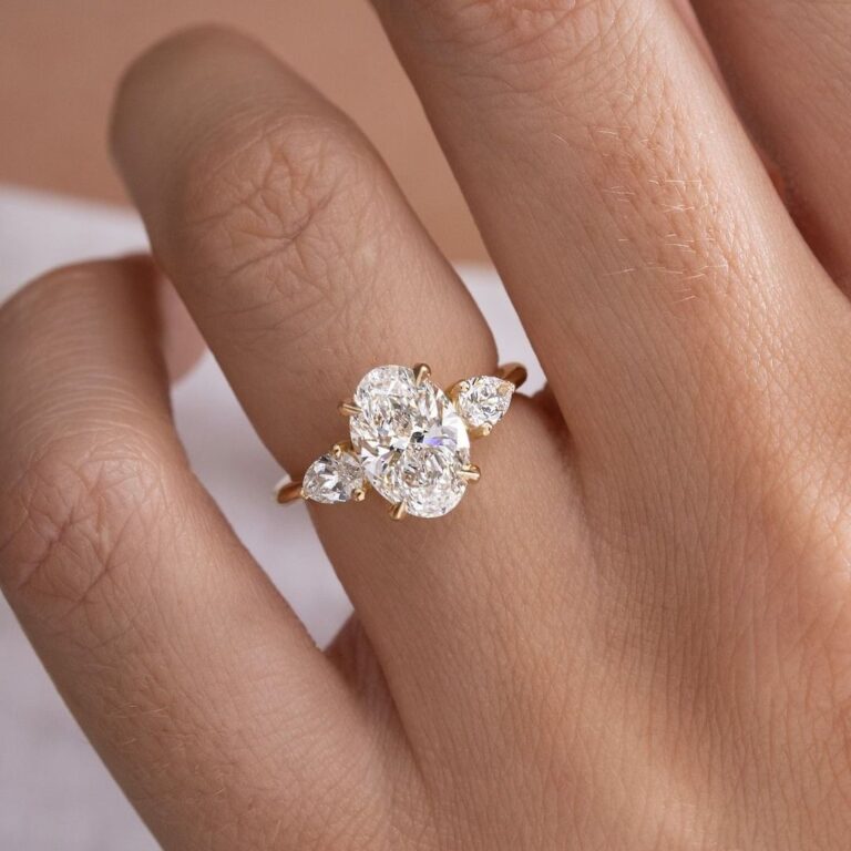 three stone ring 768x768